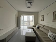 精装两房,带车位,家电齐全,可贷款,拎包入住。