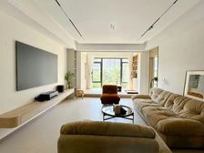 凤起兰庭 南向采光好 临地铁 车位充足 豪装修 拎包入住