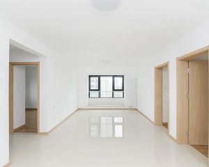 魏公村佳苑 98.89平3居 南北东向简装修 自住保养好