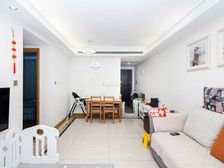 新出万科物业精装修,小区中心位置,采光充足拎包入住