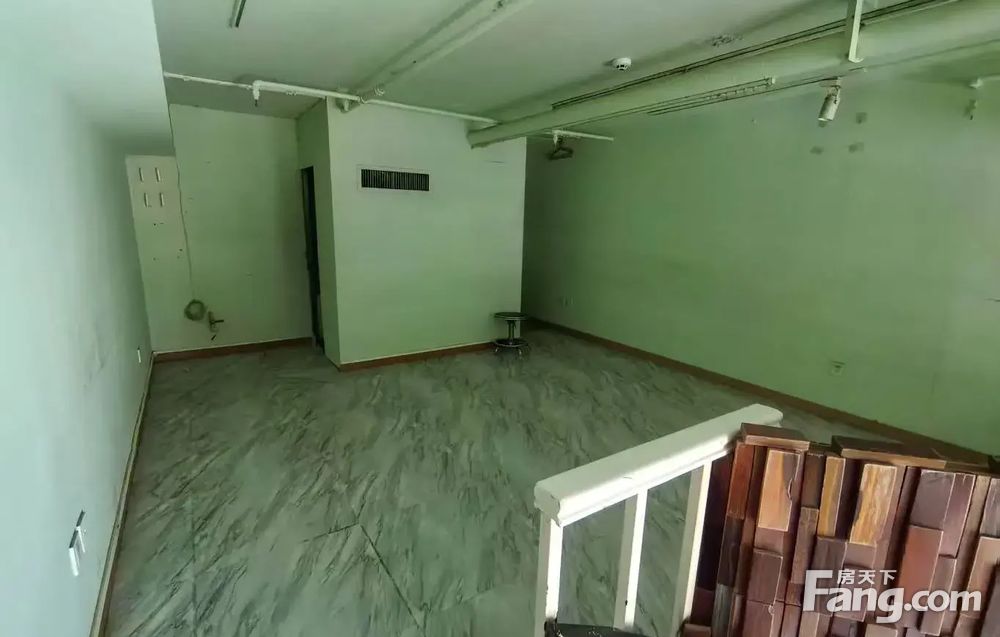 望京核心区域悠乐汇一楼底商商铺