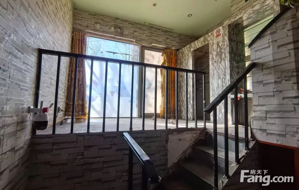 望京核心区域悠乐汇一楼底商商铺