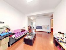 正气三房诚意出售,位置安静,中间楼层上下方便