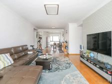 临港首府 780万 3室2厅2卫 精装修,地地道道好房!