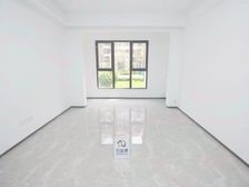 远洋博屿海++洋房++ 刚需小三居 次新小区 南北通透 双卫