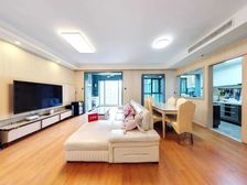 远洋广场旁精四房业主自住装修保养好装 诚心出售