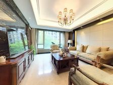 非底楼房,卫生间全明,小区中心位置,主卧朝南