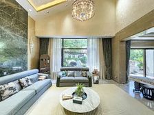 热搜:花9百万历时2年精装双首层2007年兰乔3期