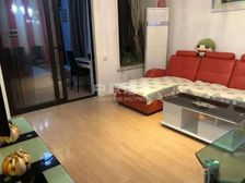 客厅带阳台,法式小高层,繁华地段,房型正气