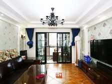 飞机户型,精装大三房,带电梯,采光充足,拎包入住