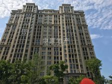 客厅带阳台,电梯房,环境优美,价格好谈