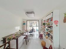 房东坐不住了,新房已看好,性价比小区随便对比