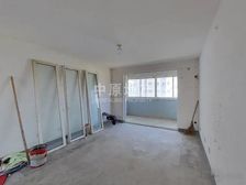 小区中心位置,采光充足,繁华地段,房型正气