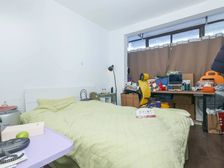 新上必卖房!价格可大刀!南北通一房,采光无遮挡,位置安静急卖