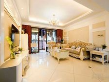 价格是带车位价格!房东自己住装修诚意出售!又降价50万