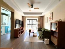 大开间,交通便利,采光充足,带飘窗,环境优美