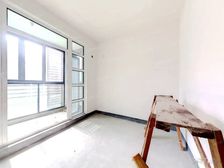 临港主城区电梯配置小面积一房