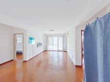 中海新房,落地窗,双阳台,近公园,24安保小区塑胶跑道