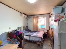 八角路小区 1室1厅 23.75平