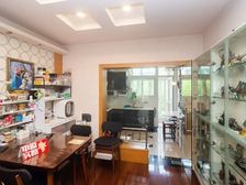 电梯房,主卧朝南,交通便利,刚需好房,客厅朝南,得房率高