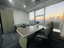 联洋板块 信息大厦 正对电梯口 320平拎包入住现房