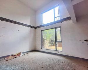 湘江壹号(别墅) 户型周正产权清晰 南北通透 花园周正户型好
