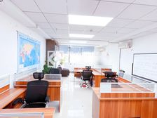 地铁口稀缺小面积!国贸中心旁国际办公室,设备齐全,拎包可用
