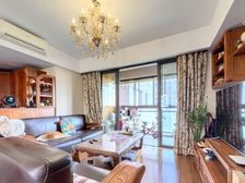 2013年房龄,中高区南北通透 地铁口带地下产权车位