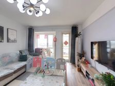 假日风景花园 洋房户型南北通透 视野好 精装保持好