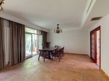 卡尔生活馆 4卧朝南户型