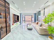 嘎嘎新婚房 地铁7号线中东附近 新星宇封闭小区南北