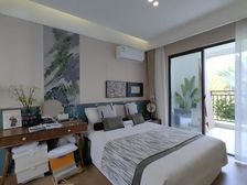 临近大型购物中心步行可达 采光绿化高 出行便利