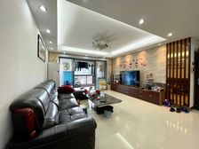 准地铁口 上东国际二期 169平4居改3室 南向 拎包入住