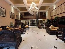 一楼带院,秀兰钻石嘉园 280平4居 南北向精装修