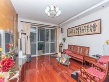 新世纪名苑 3室2厅1卫 精装修 1150万元