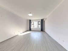 名悦山庄电梯房正规4居室带独立客厅出行方便有钥匙