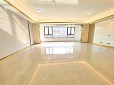 出售大华紫郡四期,247平精装大四居,一天没住,送车位钥匙房