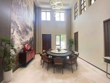 奥体CBD旁,精装大别墅!诚意卖!三面环山 150平大院子