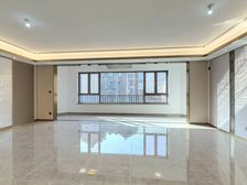 大华紫郡 4室2厅 247平