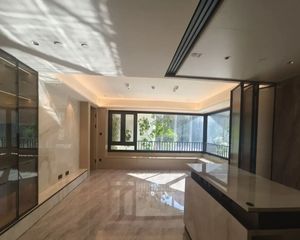 南四环热销红盘 精装实体样板间 中建玖玥府 270度转角窗