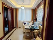 有电梯 满五 双卫格局 朝南 精装修 环境好