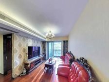 万科峯境 诚心出售 送车位送家私家电 价格可谈 包税南向