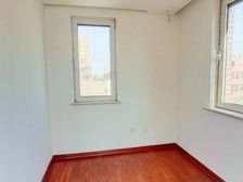 海尔格林小镇风笛庭院 南北通透 小区绿化高 大两房 精装好房