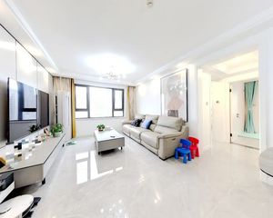 市北家乐福 中海海泊雅苑 双地铁口