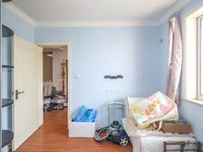 芳华路268弄小区 2室1厅1卫 精装修 268万元