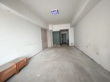 天虹楼上 五中旁 近地铁 单价不到6千 视野采光好