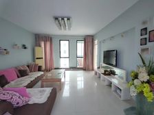 业主自住房屋 现在空置 看房有钥匙 买来可以直接入住