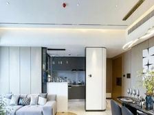 都湖国际 南向精装修 送物业送车位 业主急低价售着 看中可谈