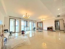 电梯房 临地铁 南北通透 低容积 出行方便 楼龄新 动静分离