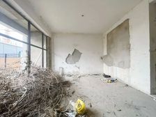 武汉市中心尚都一品(别墅) 自带停车前后带院子 上下五层